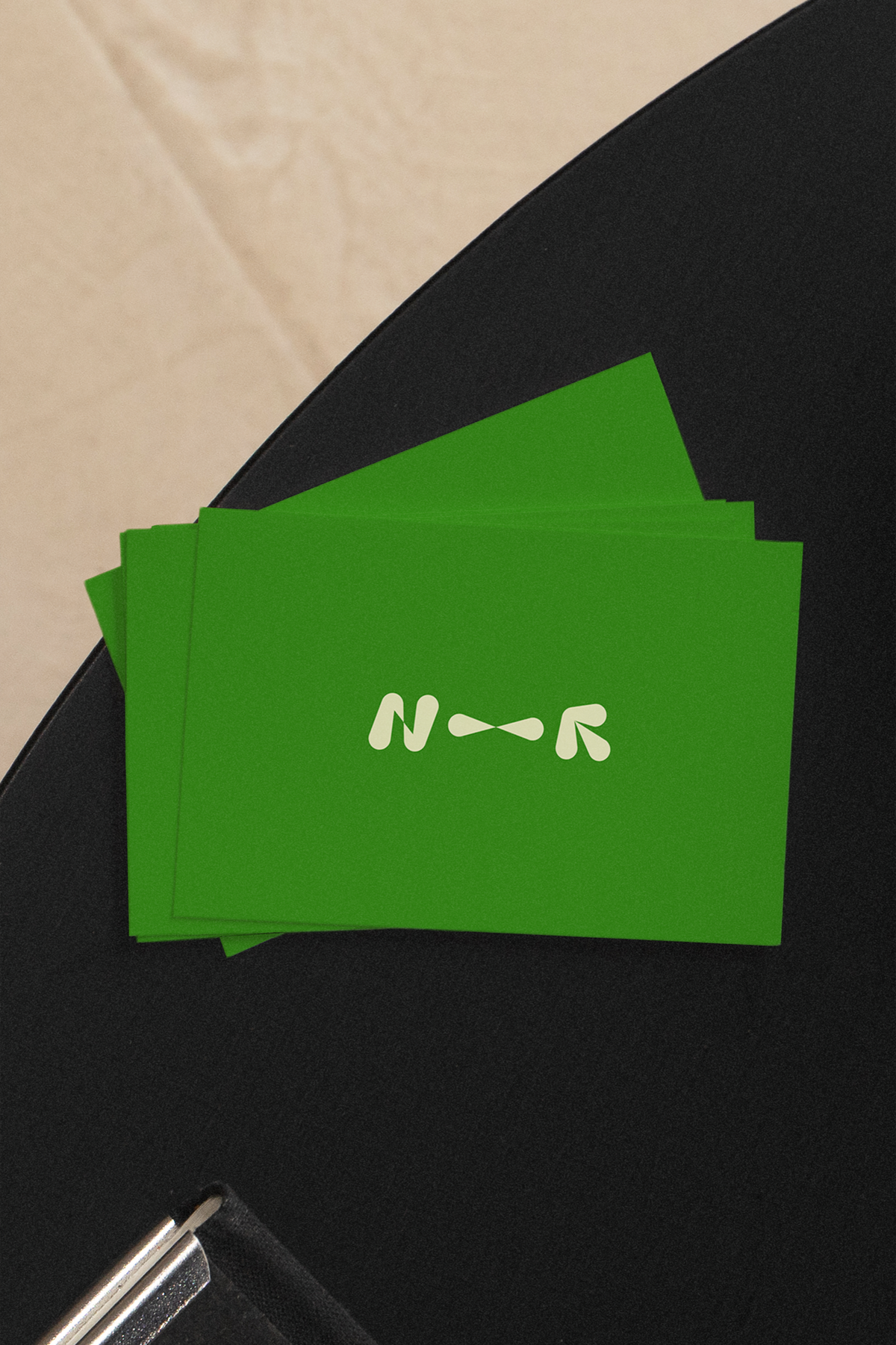 Business Card LUX-04