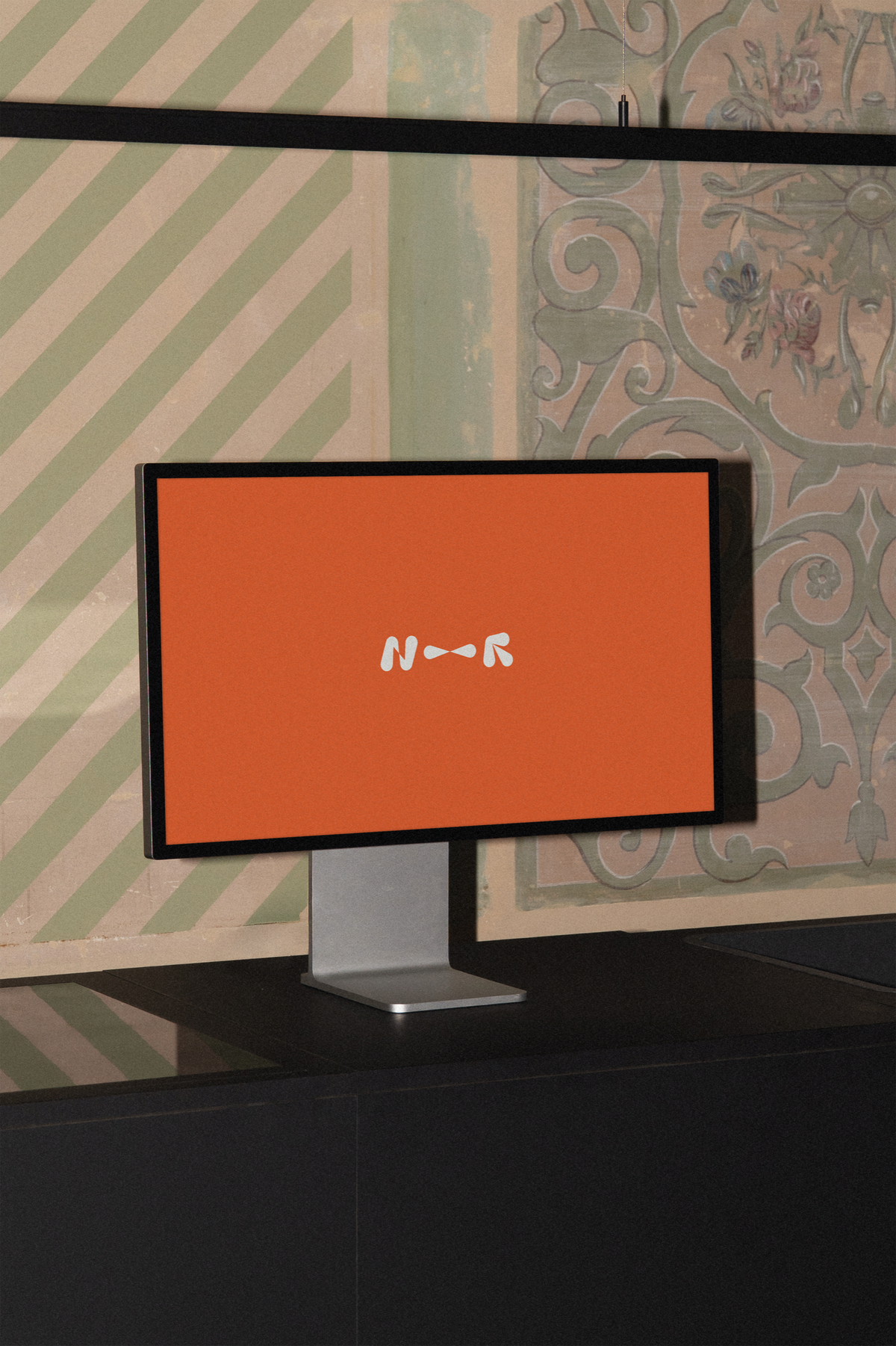 Studio Display LUX-02